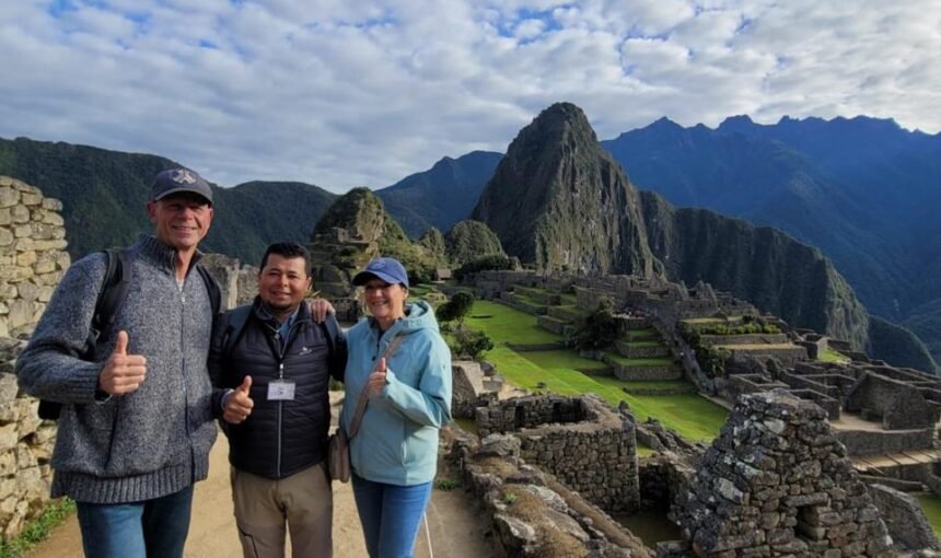 GUÍA OFICIAL MACHU PICCHU